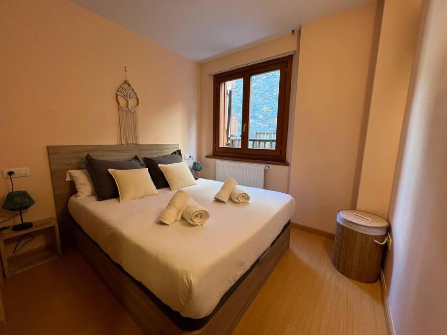Apartamento Hasta 4 Pax Con Terraza- Nº Hut 08258 Soldeu Bagian luar foto
